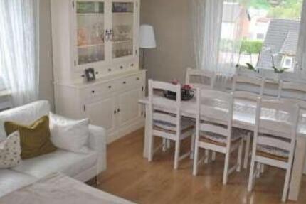 schöne helle 3-Zimmer Wohnung mit EBK 3 zimmer