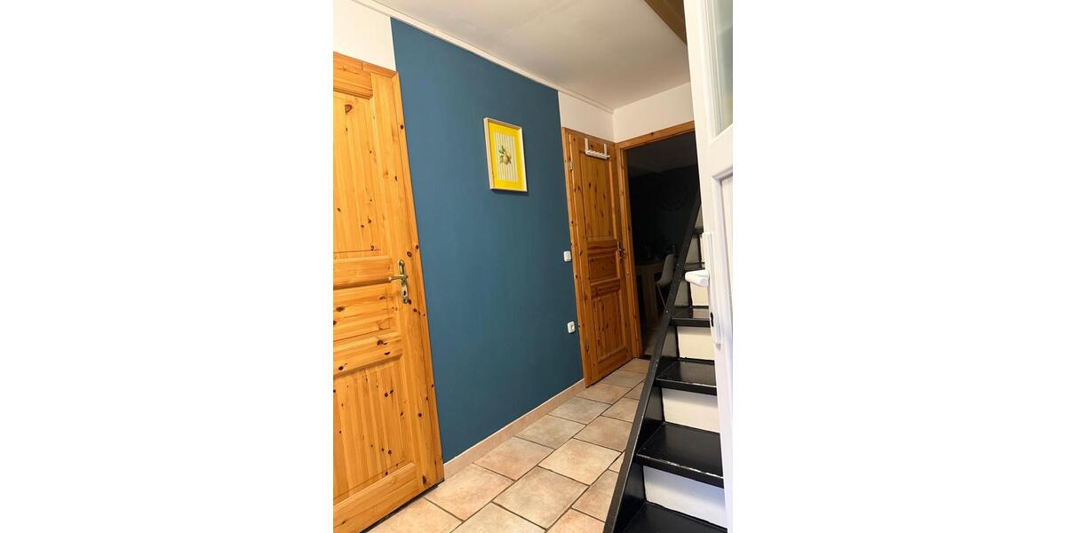 Wohnen auf Zeit Heinsberg - 2 Zimmer, 75 m&sup2;, 100&euro; | Angebot:26495396