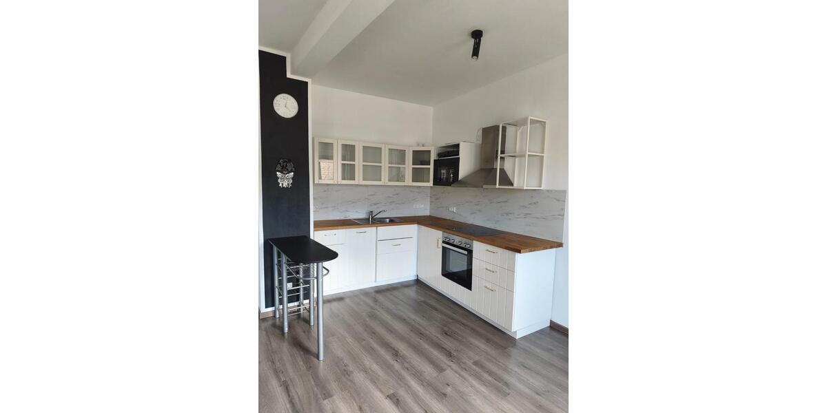 Etagenwohnung Bernburg (Saale) - 2 Zimmer, 53 m&sup2;, 400&euro; | Angebot:26645989