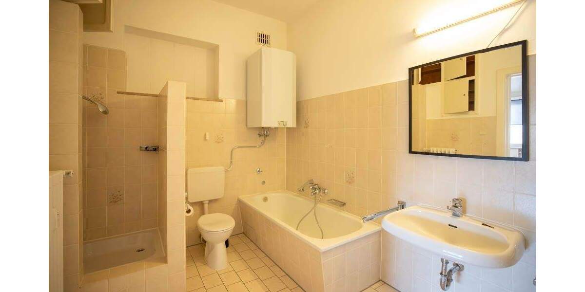 Gewerbeobjekt Elmshorn - 5 Zimmer, 237 m&sup2;, 2.370&euro; | Angebot:25668888