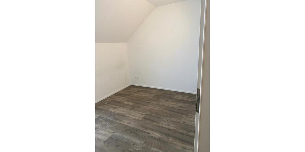 Erdgeschoßwohnung Flensburg - 1 Zimmer, 11 m&sup2;, 430&euro; | Angebot:25756548