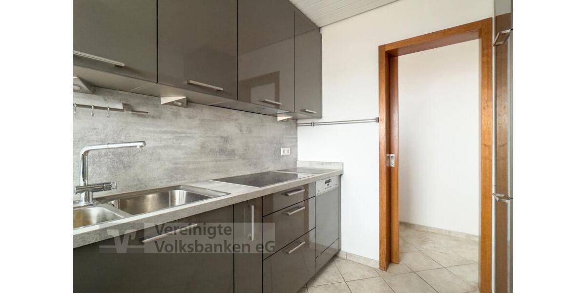 Etagenwohnung Althengstett - 5 Zimmer, 140 m&sup2;, 1.400&euro; | Angebot:24438743