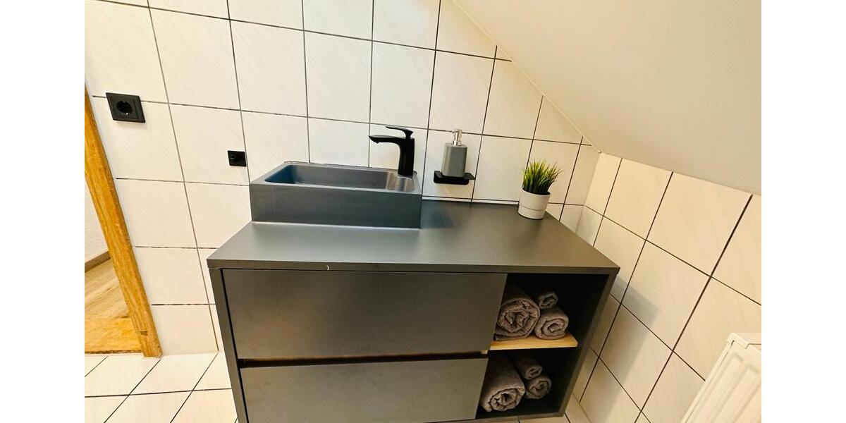 Wohnen auf Zeit Hallstadt - 1 Zimmer, 30 m&sup2;, 55&euro; | Angebot:26613334