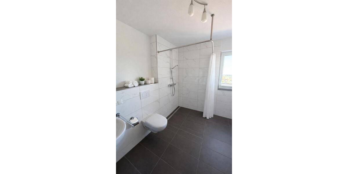 Etagenwohnung Seeg - 2 Zimmer, 85 m&sup2;, 1.000&euro; | Angebot:26246923