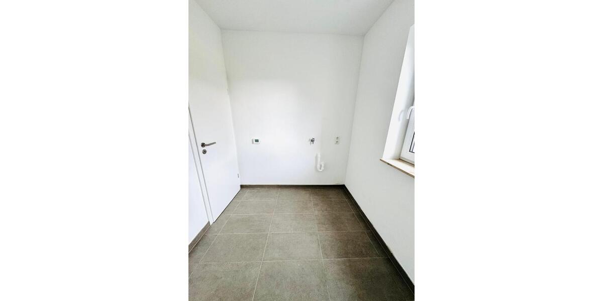 Dachgeschoßwohnung Markranstädt - 4 Zimmer, 125 m&sup2;, 1.575&euro; | Angebot:26491678