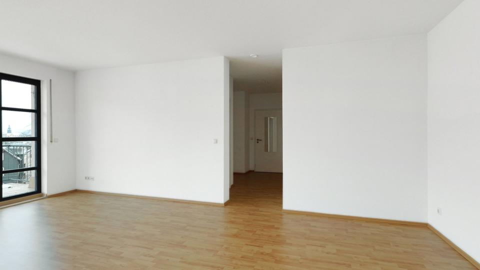 Wohnung mit 3 Zimmern - 2 Balkonen - 1 Carport 3 zimmer