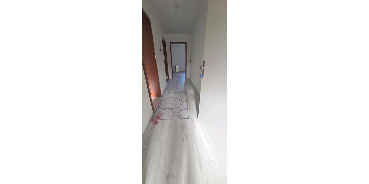 Dachgeschoßwohnung Gelnhausen - 1 Zimmer, 68 m&sup2;, 900&euro; | Angebot:26102409