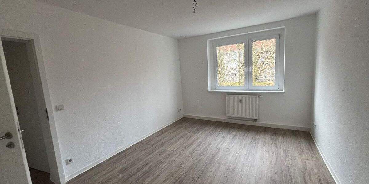 Etagenwohnung Zwickau Marienthal - 2 Zimmer, 46 m&sup2;, 315&euro; | Angebot:26753866
