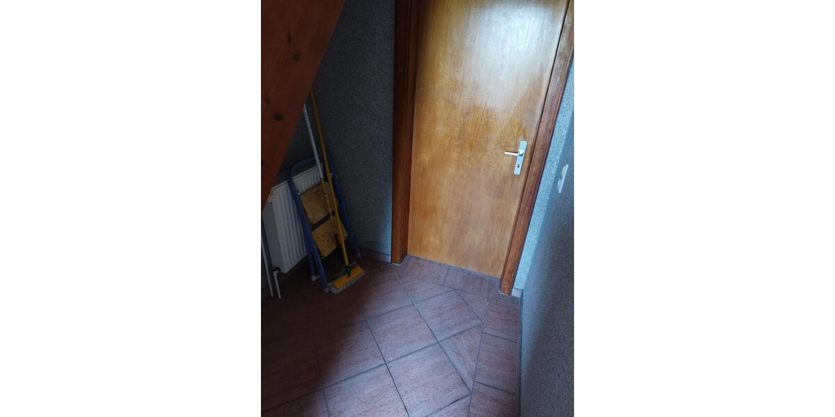 Dachgeschoßwohnung Esens - 2 Zimmer, 75 m&sup2;, 700&euro; | Angebot:27571948
