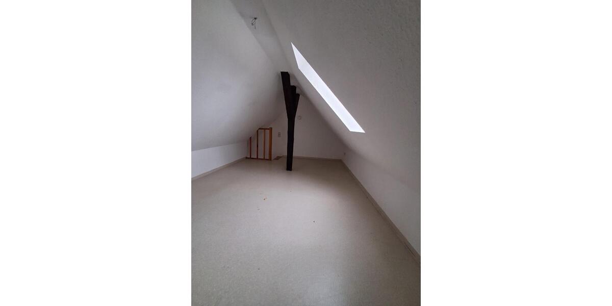 Maisonettenwohnung Gotha - 1 Zimmer, 42 m&sup2;, 290&euro; | Angebot:25073438