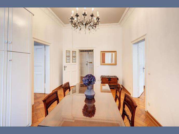 Wohnen auf Zeit München Schwabing-Freimann - 4 Zimmer, 127 m&sup2;, 4.370&euro; | Angebot:26389533