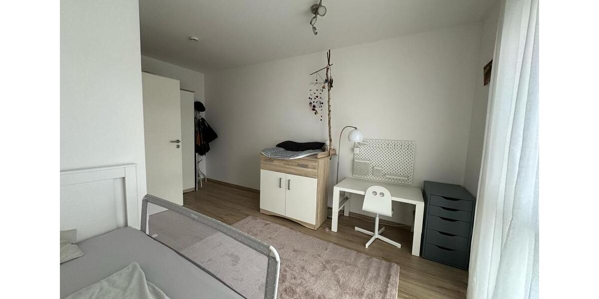 Doppelhaushälfte Günzburg - 6 Zimmer, 145 m&sup2;, 1.700&euro; | Angebot:26349501