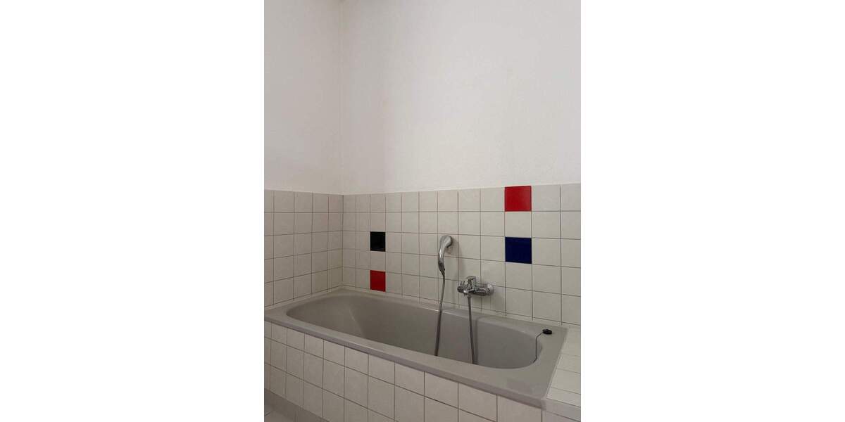 Etagenwohnung Cottbus Spremberger Vorstadt - 2 Zimmer, 58 m&sup2;, 470&euro; | Angebot:25669199
