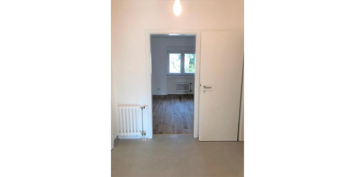 Etagenwohnung Köln Nippes - 2 Zimmer, 85 m&sup2;, 1.390&euro; | Angebot:26676663