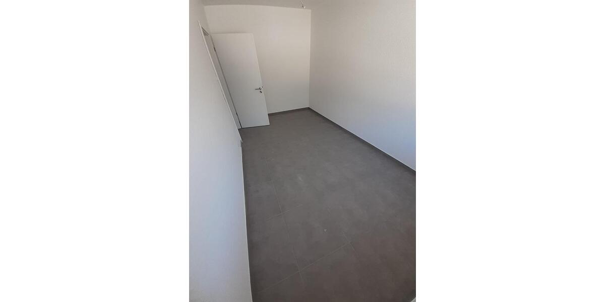 Etagenwohnung Steinfeld (Oldenburg) - 4 Zimmer, 100 m&sup2;, 1.420&euro; | Angebot:26379901