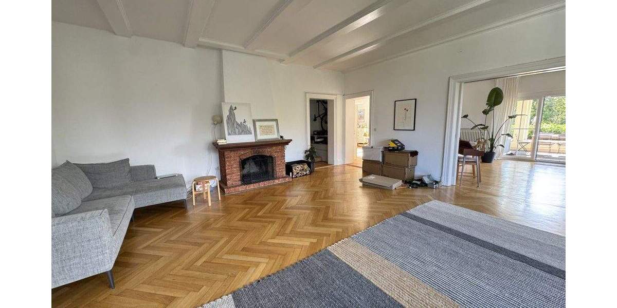 Etagenwohnung Göttingen Oststadt - 6 Zimmer, 184 m&sup2;, 2.430&euro; | Angebot:23289635