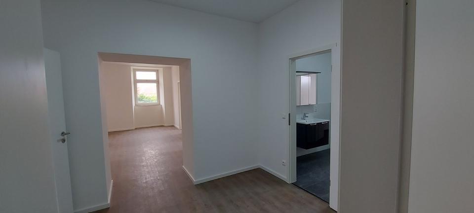 Renovierte 3-Zimmer-Erdgeschoßwohnung zu vermieten