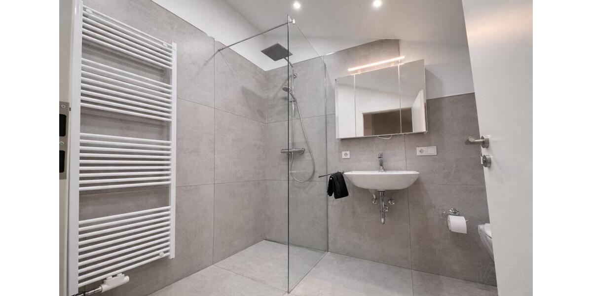 Dachgeschoßwohnung Sankt Ingbert - 2 Zimmer, 71 m&sup2;, 790&euro; | Angebot:25904967