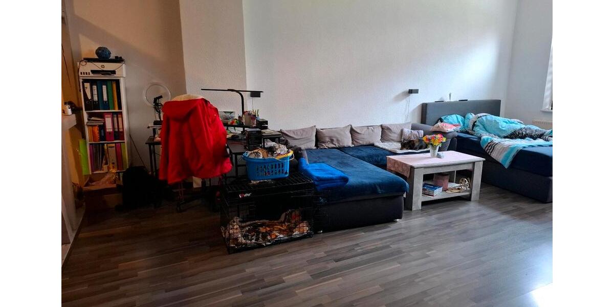 Erdgeschoßwohnung Apolda - 4 Zimmer, 98 m&sup2;, 915&euro; | Angebot:25832417