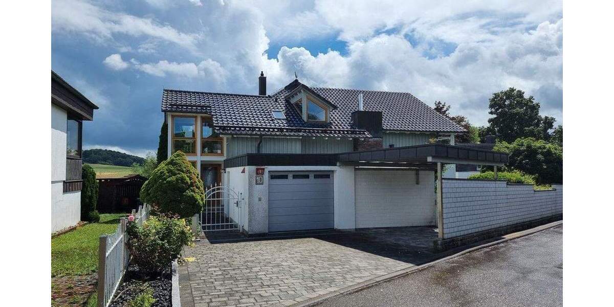 Etagenwohnung Crailsheim - 3 Zimmer, 135 m&sup2;, 1.200&euro; | Angebot:25664400