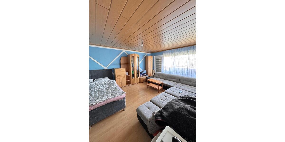 Etagenwohnung Reilingen - 2 Zimmer, 72 m&sup2;, 900&euro; | Angebot:24846724