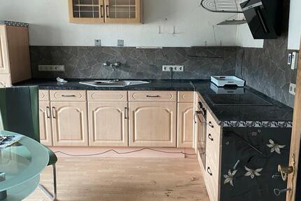 Wohnung Schkopau - 3 Zimmer, 93 m&sup2;, 460&euro; | Angebot:25994150