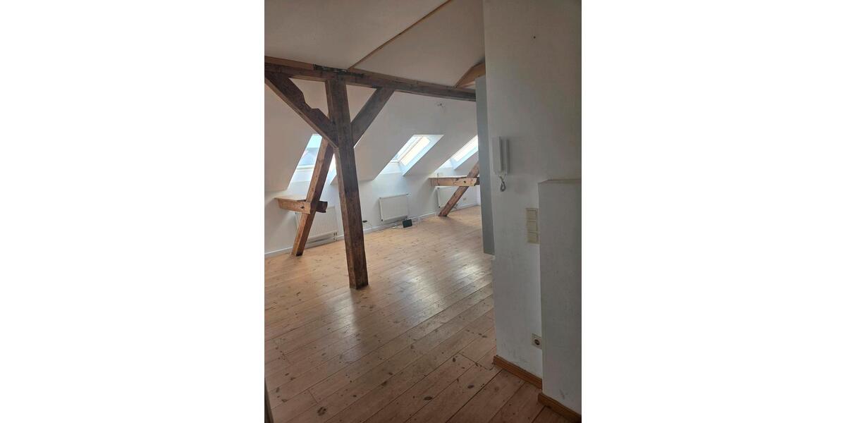 Dachgeschoss Wohnung 3 zimmer