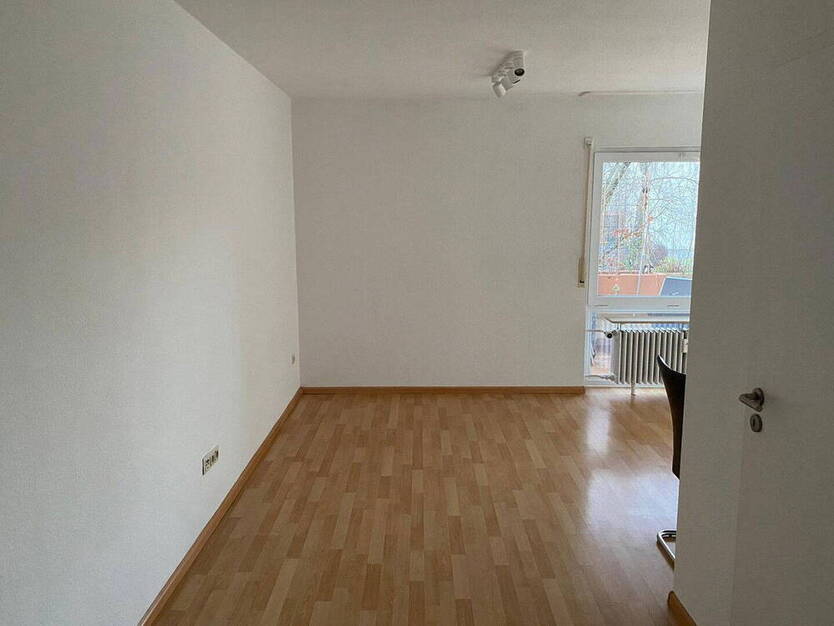 Annahmestopp! | frisch möblierte Wohnung | Gundelfingen | Balkon | 16.10.25 | ohne Makler