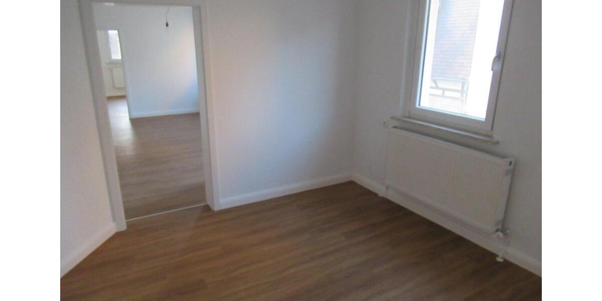 Etagenwohnung Kronach - 3 Zimmer, 74 m&sup2;, 680&euro; | Angebot:24976704