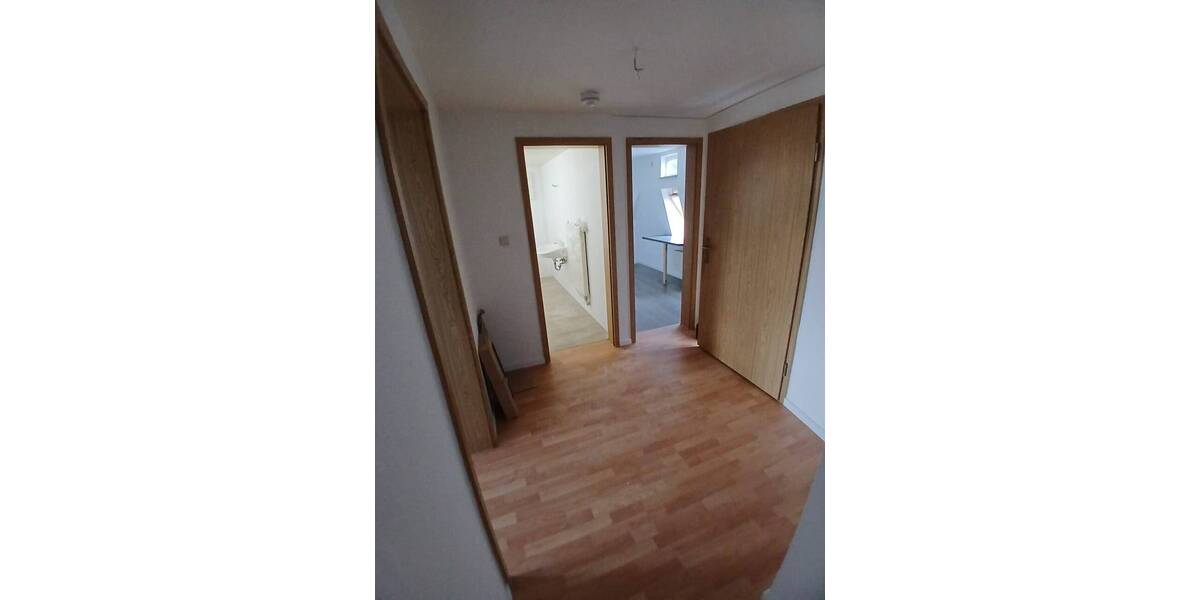 Etagenwohnung Reichenbach - 3 Zimmer, 59 m&sup2;, 295&euro; | Angebot:26759176
