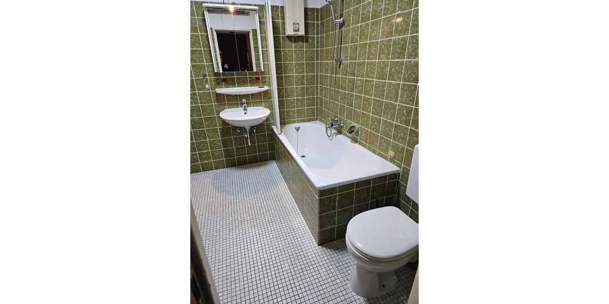 1-Zimmer Wohnung mit Balkon in Erlangen-Büchenbach 1 zimmer