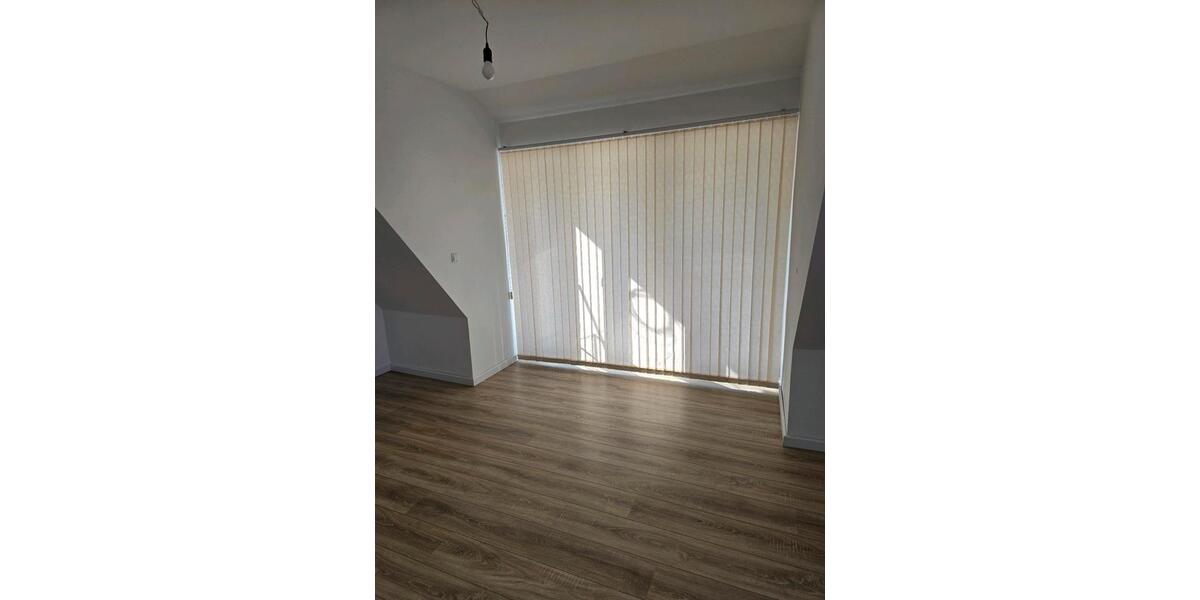 Etagenwohnung Schnaittach - 3 Zimmer, 100 m&sup2;, 1.300&euro; | Angebot:24626452