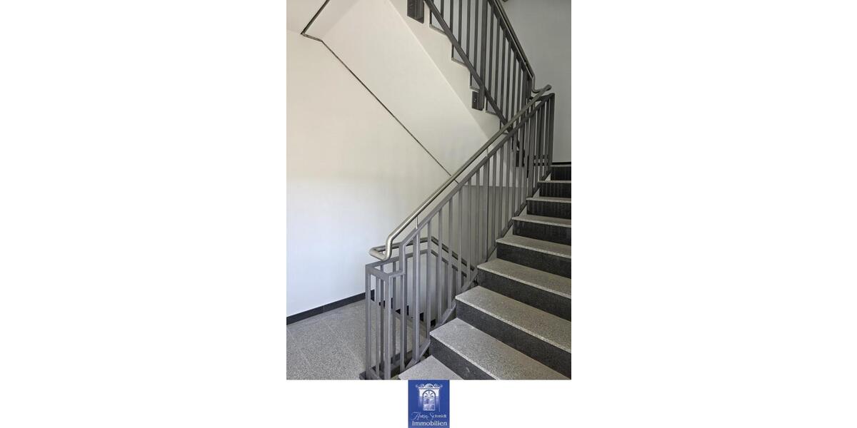 Etagenwohnung Dresden Neustadt - 4 Zimmer, 107 m&sup2;, 1.925&euro; | Angebot:26483004