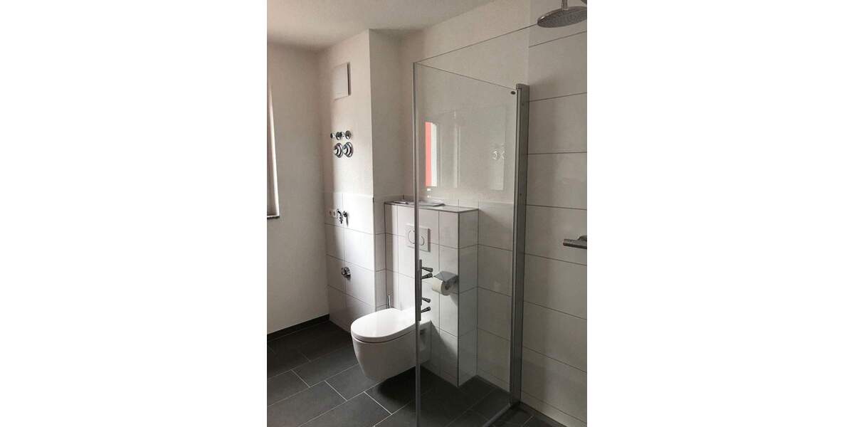 Etagenwohnung Weil am Rhein Haltingen - 3 Zimmer, 94 m&sup2;, 1.375&euro; | Angebot:25802148