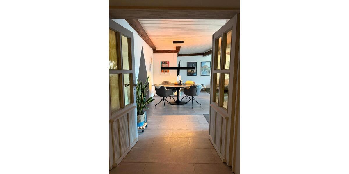 Etagenwohnung Kleinwallstadt - 2.5 Zimmer, 130 m&sup2;, 1.040&euro; | Angebot:25812654