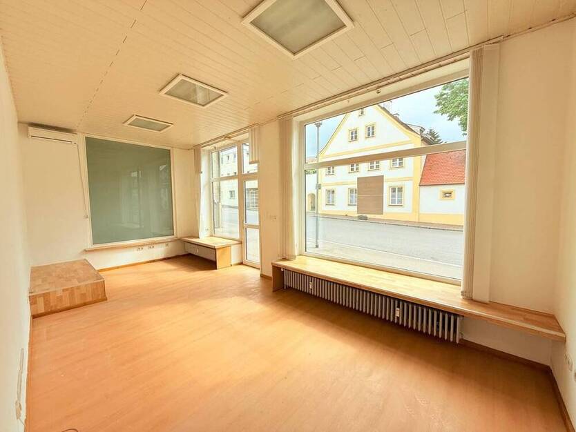Gewerbeeinheit in Neuburg zu vermieten - Immobilien Baumeister seit 1971 in Neuburg