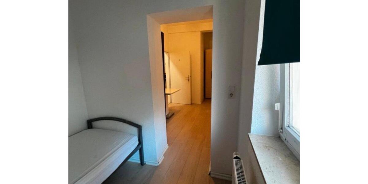 Wohnen auf Zeit Karlsruhe Innenstadt-Ost - 1 Zimmer, 15 m&sup2;, 450&euro; | Angebot:25832203