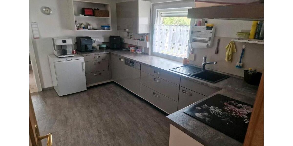 Doppelhaushälfte Gernsbach - 6 Zimmer, 165 m&sup2;, 1.500&euro; | Angebot:26470230