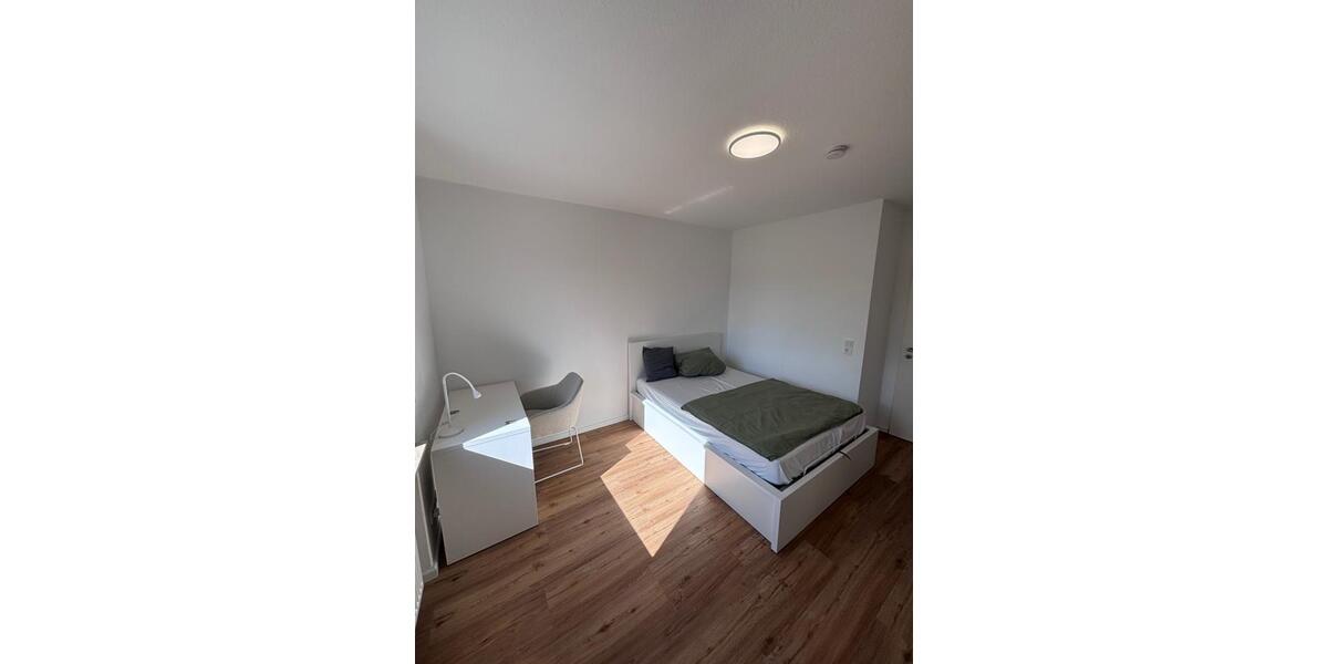 Wohnen auf Zeit Würzburg Frauenland - 4 Zimmer, 13 m&sup2;, 575&euro; | Angebot:26677055