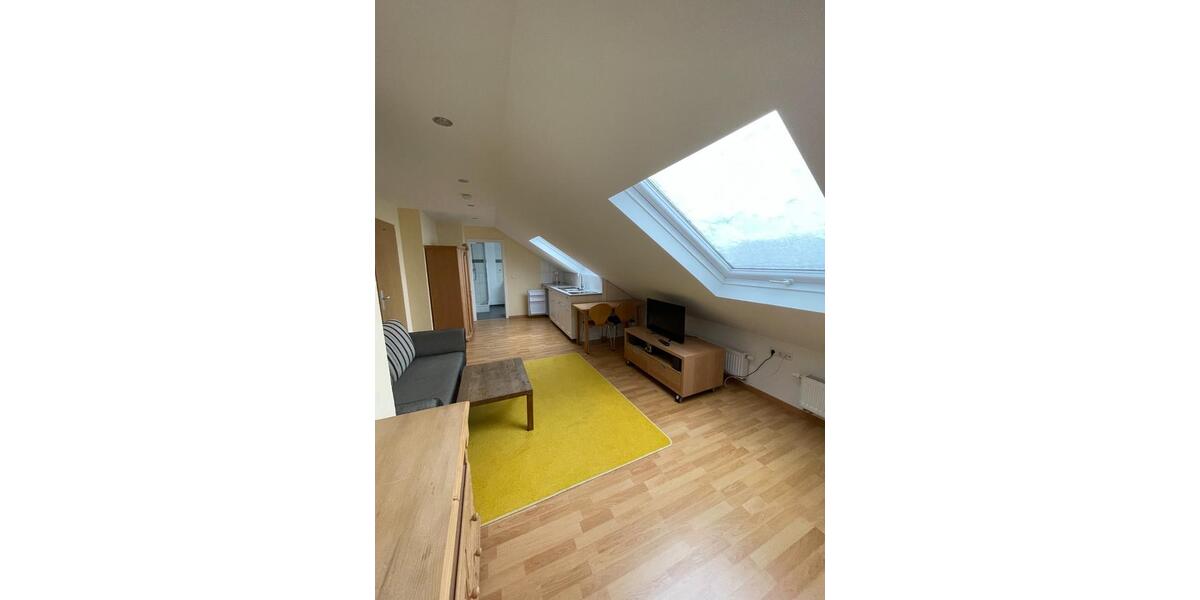 Dachgeschoßwohnung Oberkochen - 1 Zimmer, 30 m&sup2;, 560&euro; | Angebot:24626763