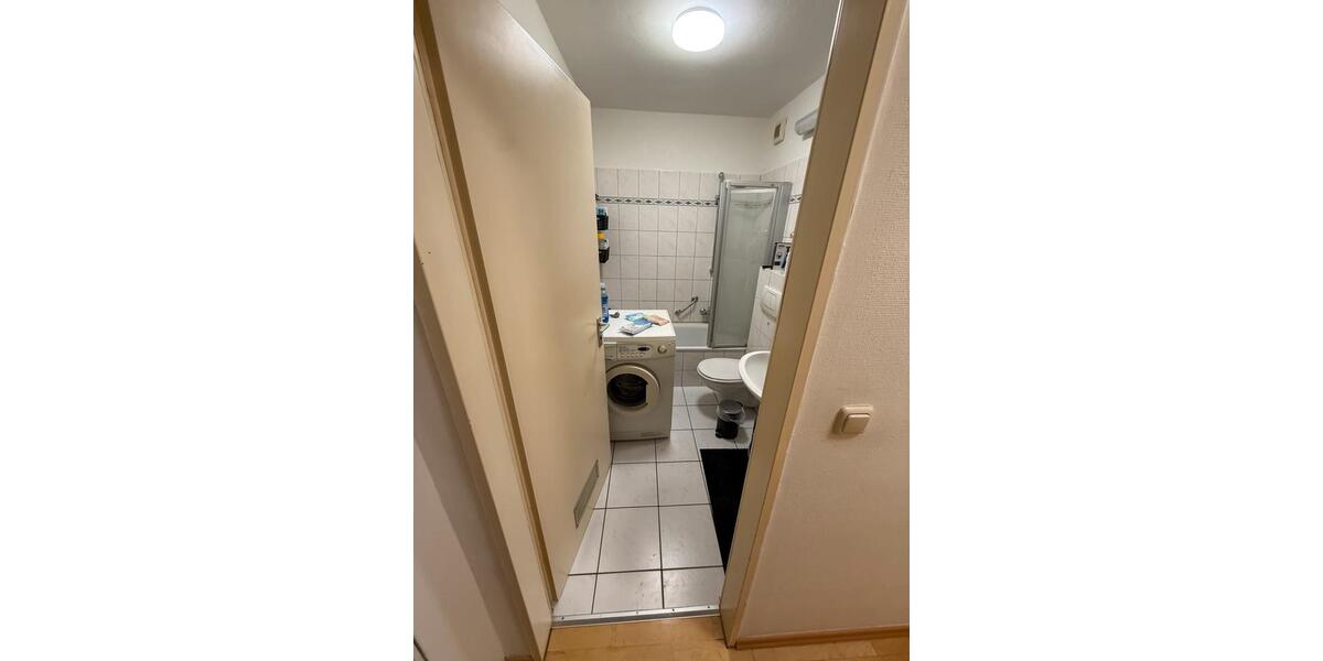 Wohnen auf Zeit München Moosach - 3 Zimmer, 10 m&sup2;, 860&euro; | Angebot:25899857