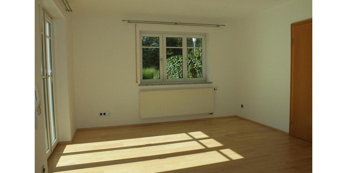 Erdgeschoßwohnung Thyrnau - 2 Zimmer, 64 m&sup2;, 600&euro; | Angebot:26074581