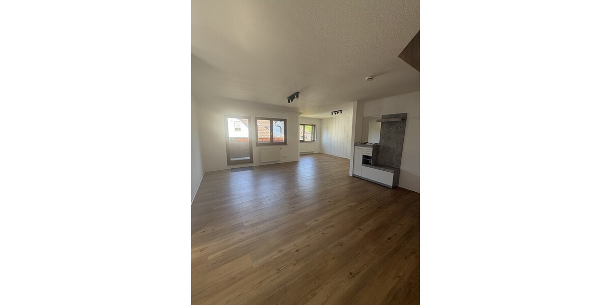 gepflegte 3 12-Zimmer Maisonette-Wohnung in Murrhardt - Maisonettenwohnung Murrhardt Schwarzenmühle | Angebot:26975396