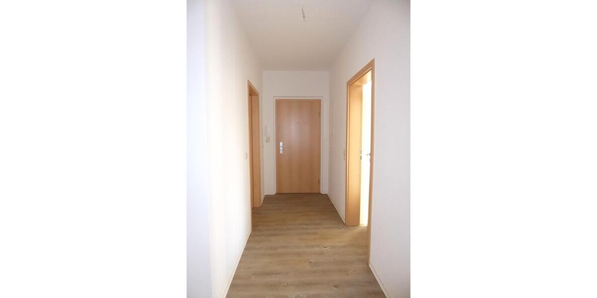 Etagenwohnung Saalfeld (Saale) - 3 Zimmer, 65 m&sup2;, 422&euro; | Angebot:25342153