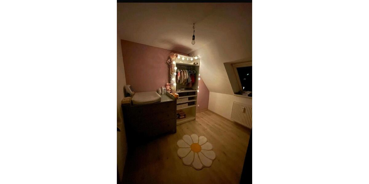 Dachgeschoßwohnung Bad Driburg - 3 Zimmer, 70 m&sup2;, 520&euro; | Angebot:25857295