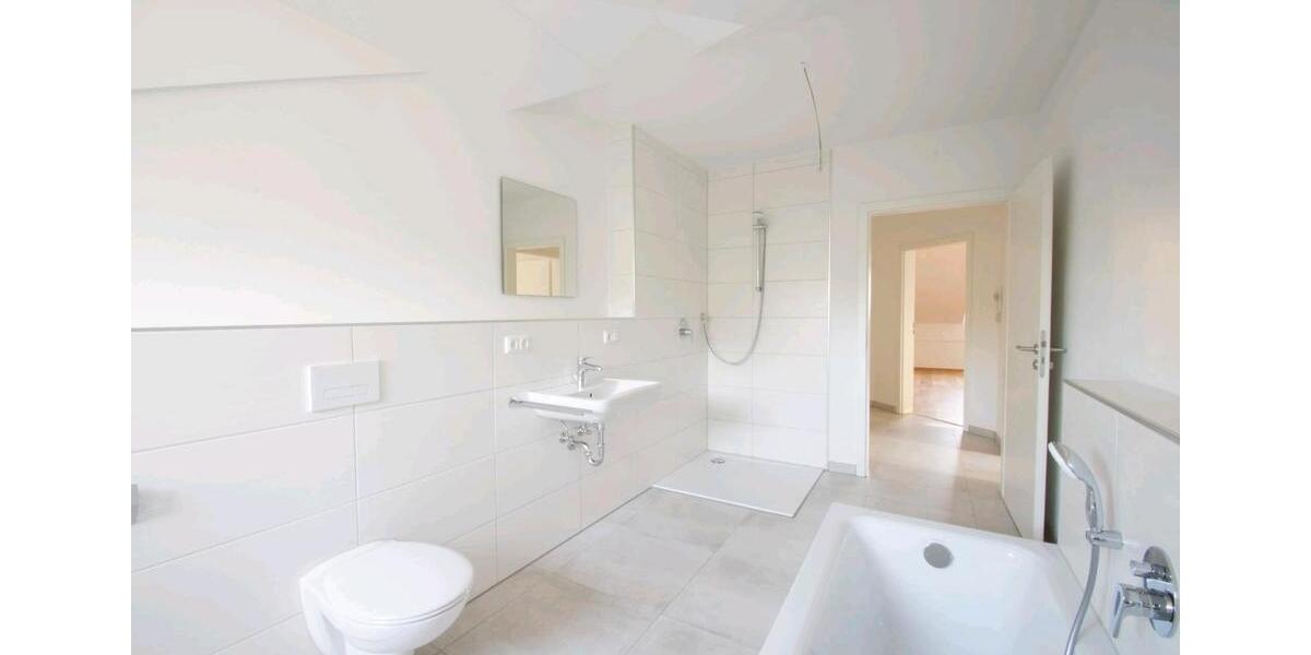Dachgeschoßwohnung Aldersbach - 2 Zimmer, 75 m&sup2;, 690&euro; | Angebot:26653292