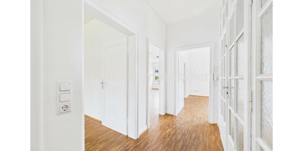 Etagenwohnung Frankfurt am Main Bockenheim - 4 Zimmer, 104 m&sup2;, 1.555&euro; | Angebot:26618598