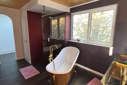 Zentrumsnahes neues EFH, Reihenhaus mit Vorgarten 8 zimmer