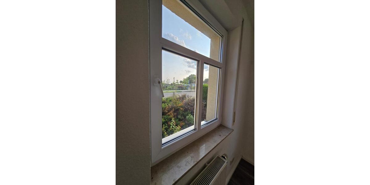 Erdgeschoßwohnung Falkensee - 5 Zimmer, 141 m&sup2;, 2.000&euro; | Angebot:24553142