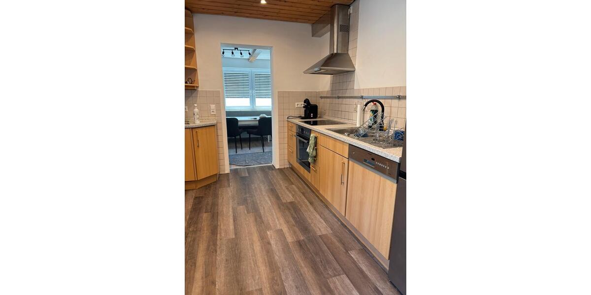 Wohnen auf Zeit Markdorf - 7 Zimmer, 150 m&sup2;, 580&euro; | Angebot:26642104